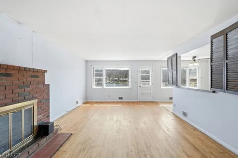 $599,000 | 104 West Shore Road, Denville, NJ 07834