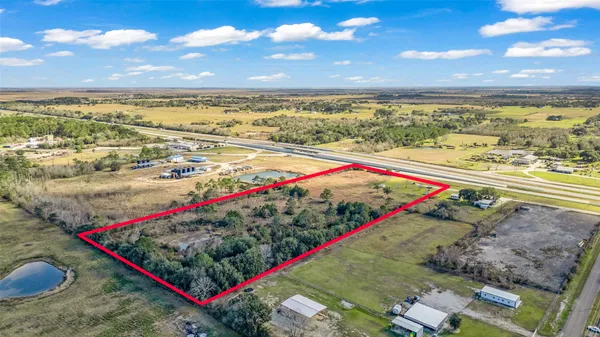 $500,000 | 73 Winnie Tx 77665, Winnie, TX 77665
