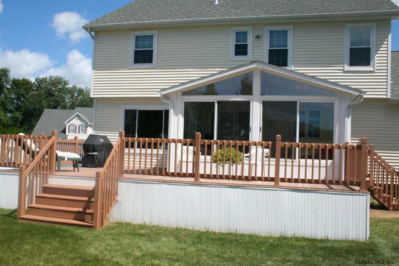 7 Montery Road Schenectady, NY 12303 - Photo 20 of 22 Photo 21