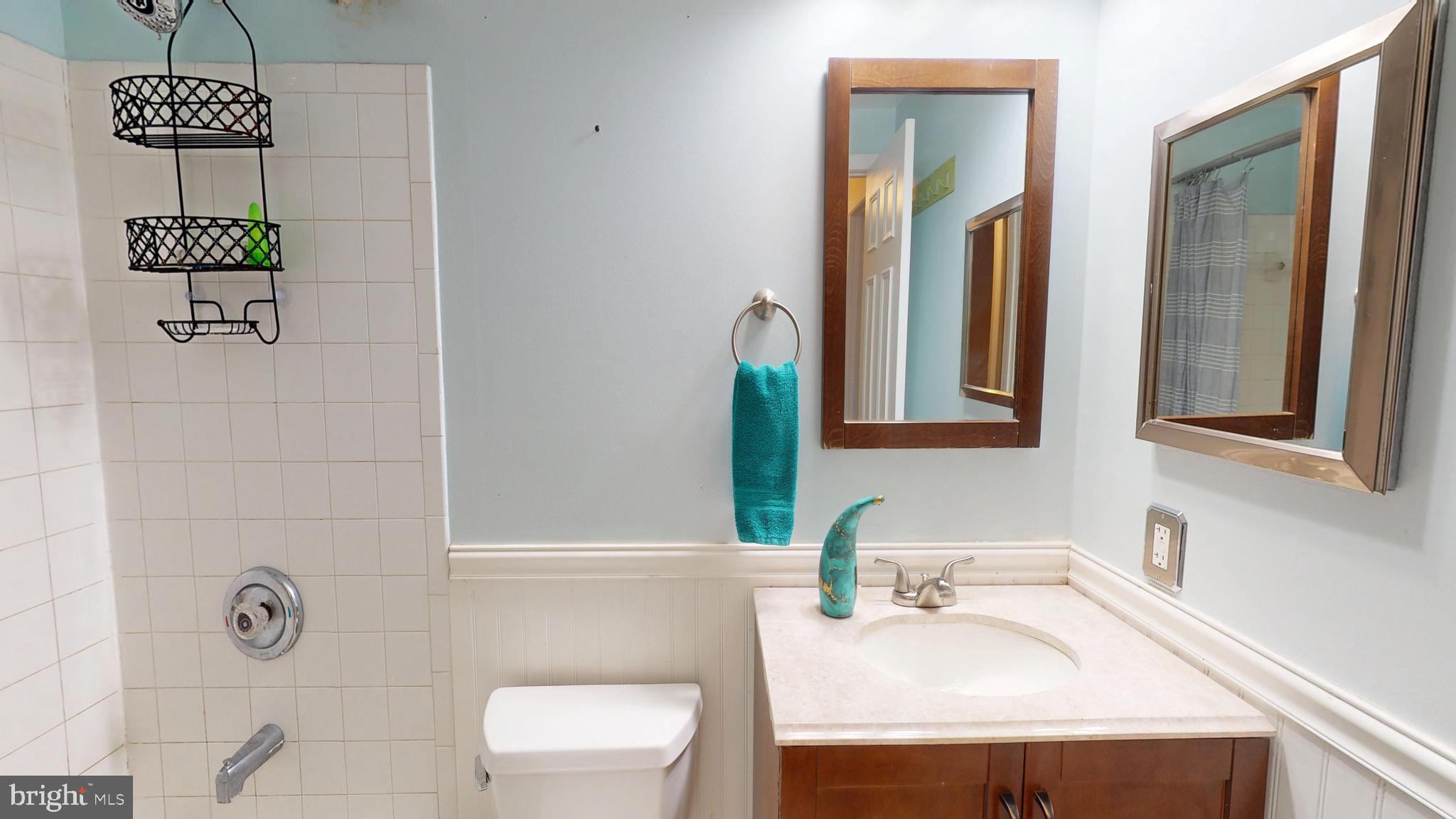 11707 Balsamwood Terrace Laurel, MD 20708 - Photo 22 of 32 Main bath