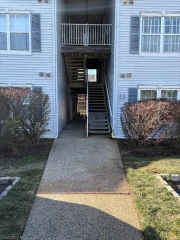 $2,550 | 420 Stratford Place, Bridgewater, NJ 08805