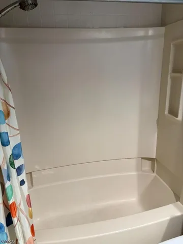 $2,550 | 420 Stratford Place, Bridgewater, NJ 08805