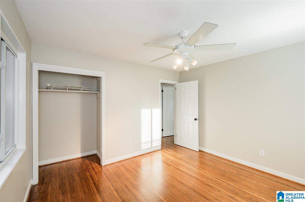 1524 Cresthill Road Birmingham, AL 35213 - Photo 15 of 33