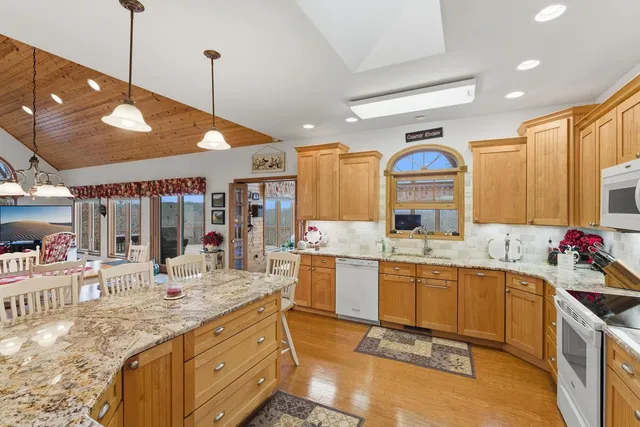 $775,000 | E9291 Pebblebeach Drive, Wisconsin Dells, WI 53965