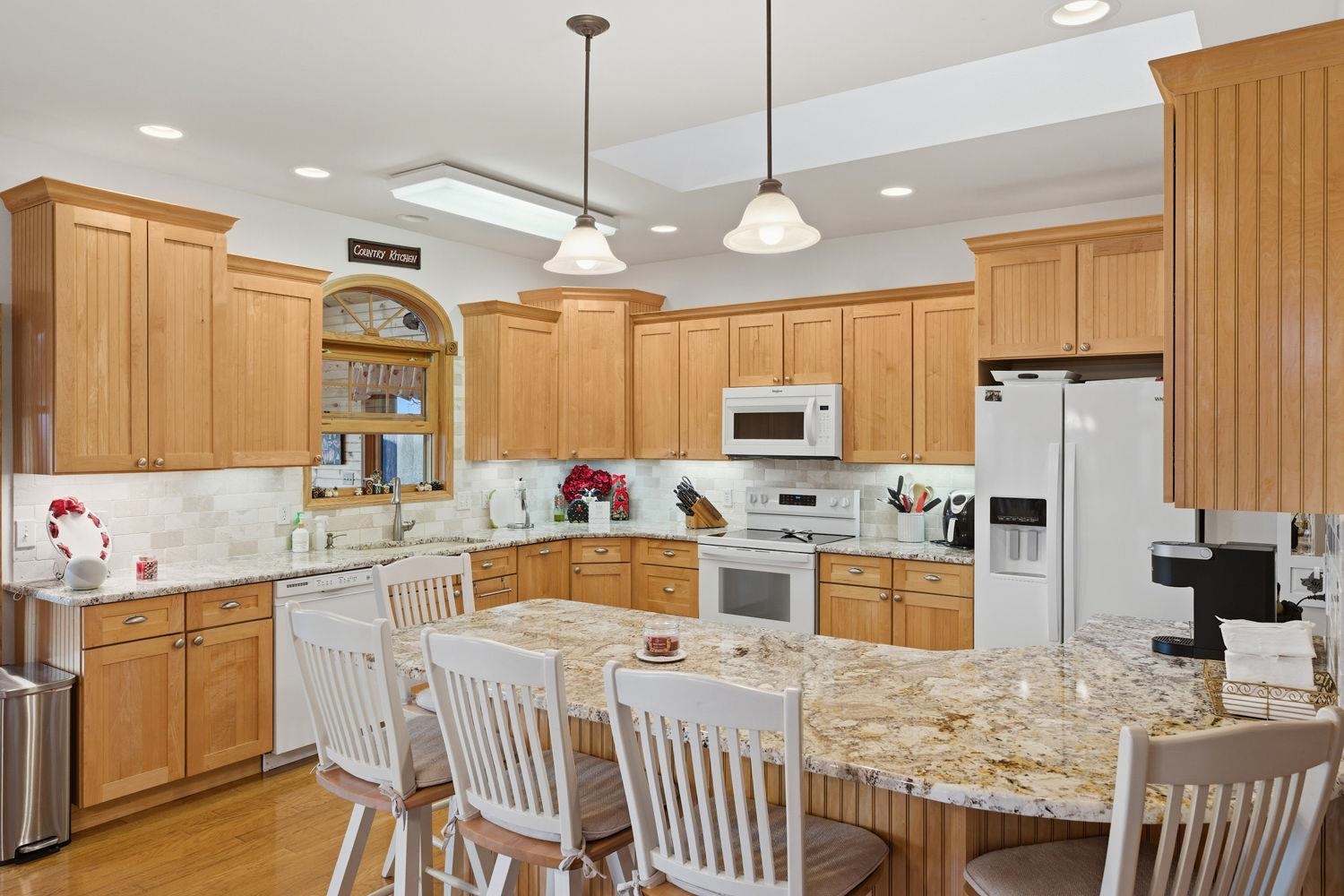 E9291 Pebblebeach Drive Wisconsin Dells, WI 53965 - Photo 10 of 74