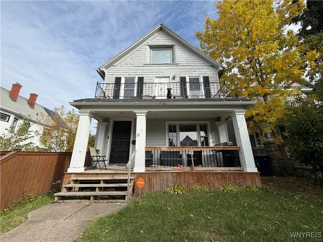 $1,400 | 21 Abbottsford Place, Buffalo, NY 14213