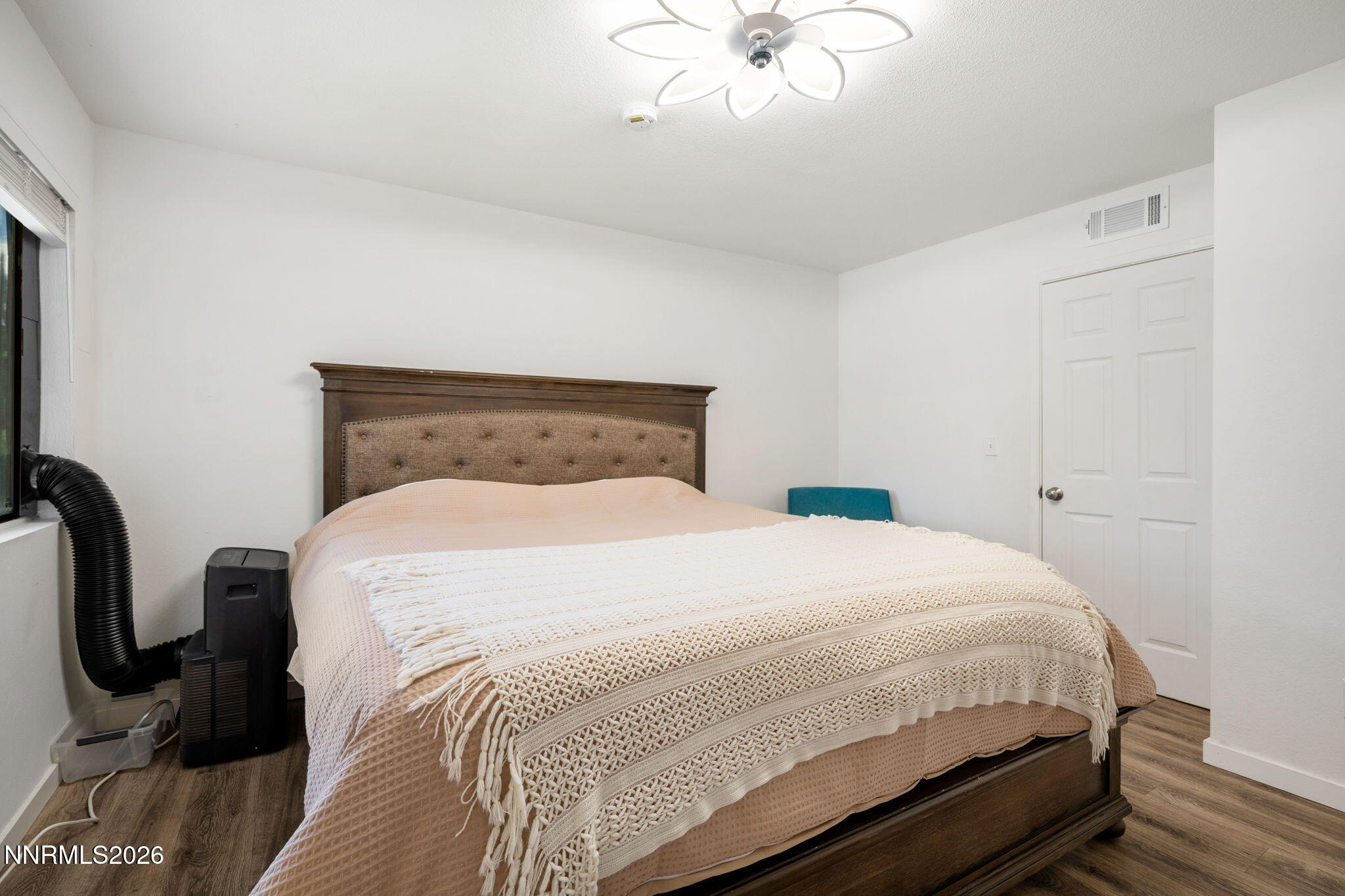 4949 Reggie Road Reno, NV 89502 - Photo 13 of 29 13-web-or-mls-4949 Reggie Rd-15