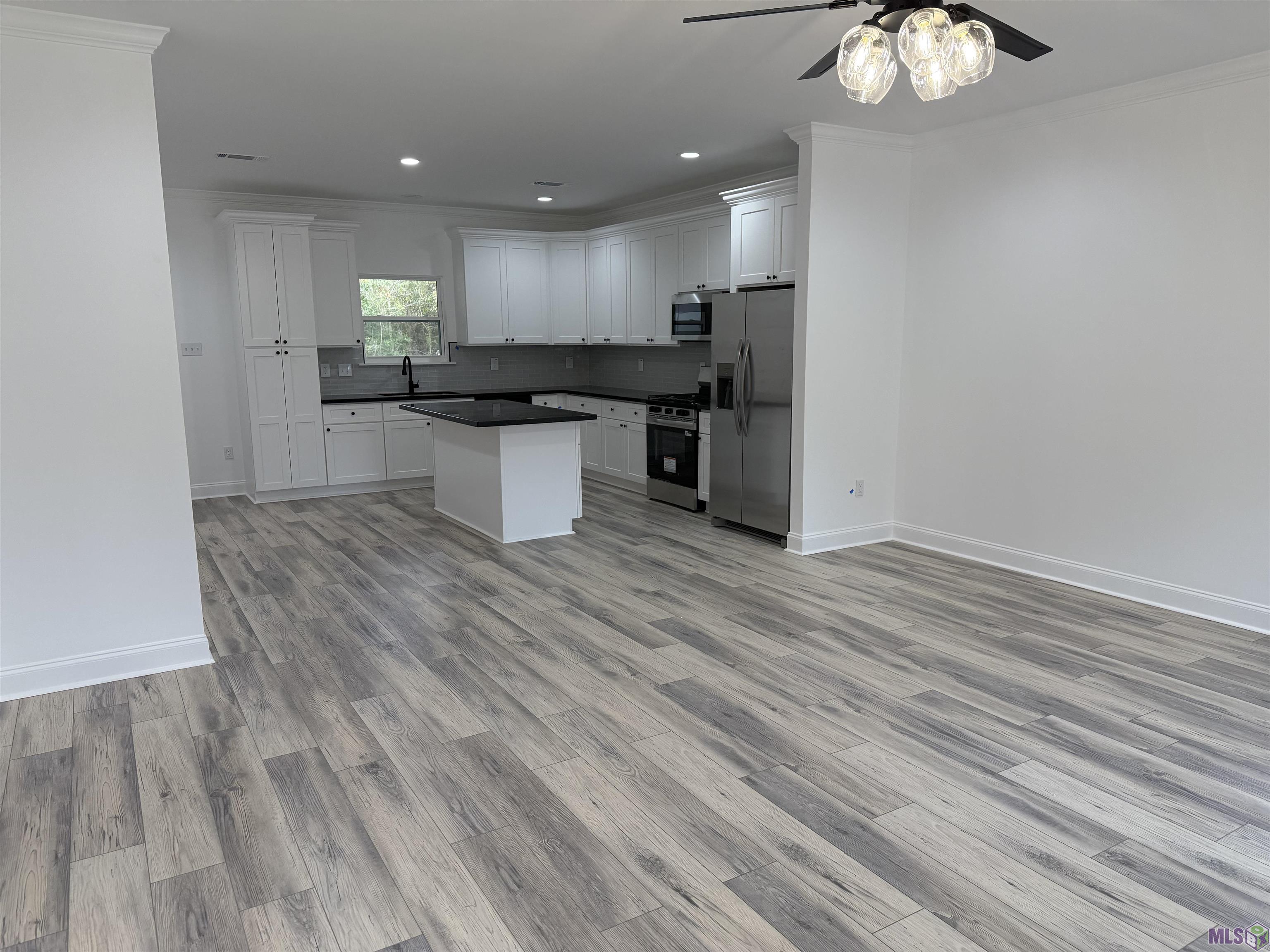 817 Netterville Street Baton Rouge, LA 70807 - Photo 4 of 15