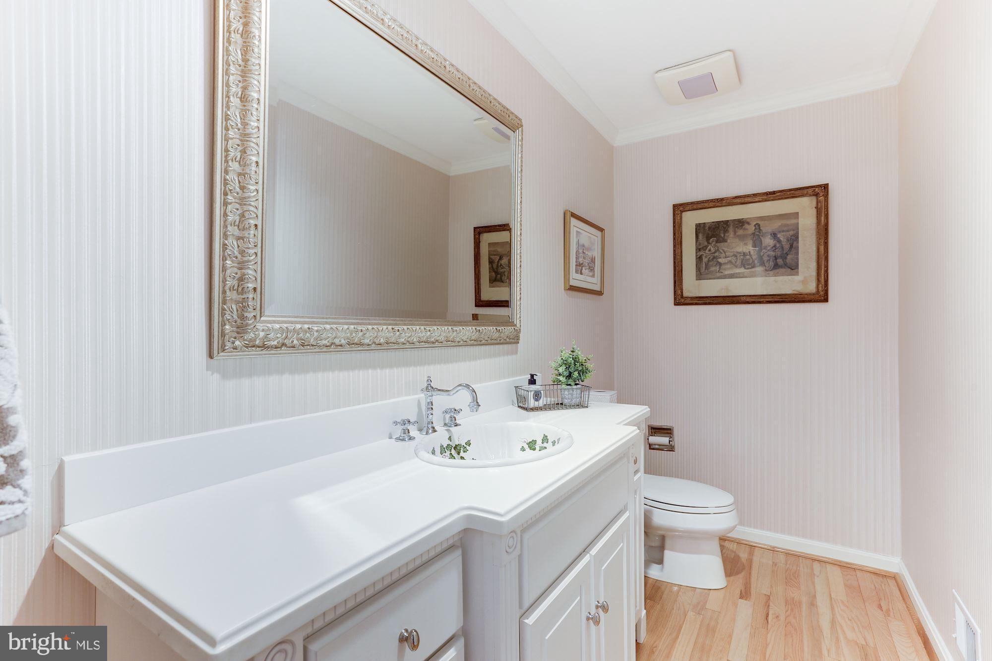 8821 Belmart Road Potomac, MD 20854 - Photo 28 of 52 Powder Room off foyer