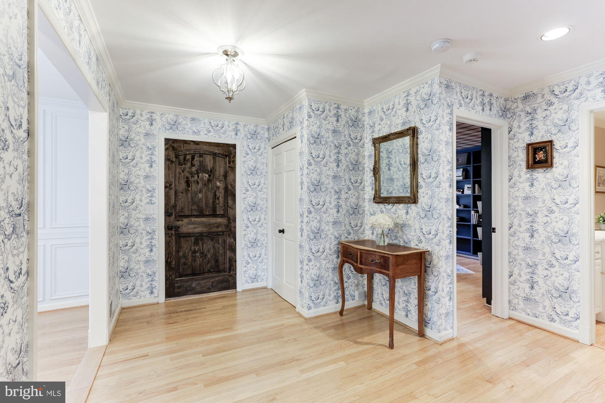 8821 Belmart Road Potomac, MD 20854 - Photo 29 of 52 Foyer with new front door