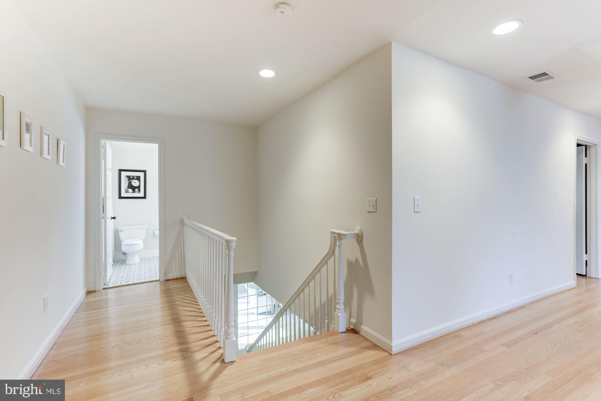 8821 Belmart Road Potomac, MD 20854 - Photo 31 of 52 Upper Hallway