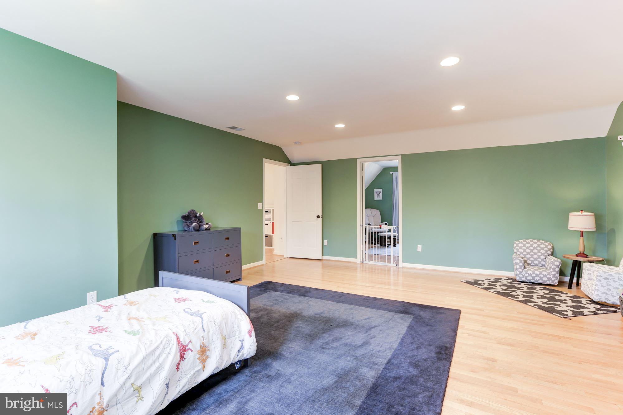 8821 Belmart Road Potomac, MD 20854 - Photo 32 of 52 Bedroom #2 with adjacent sitting room