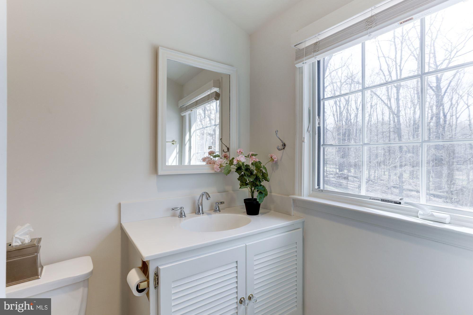 8821 Belmart Road Potomac, MD 20854 - Photo 40 of 52 Upper full bath