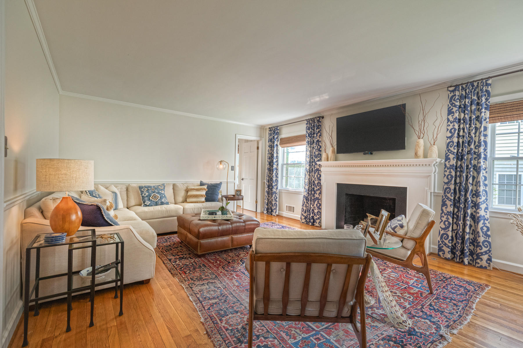201 Parkcrest Road Southwest Roanoke, VA 24014 - Photo 3 of 39 a living room with furniture and a fireplace