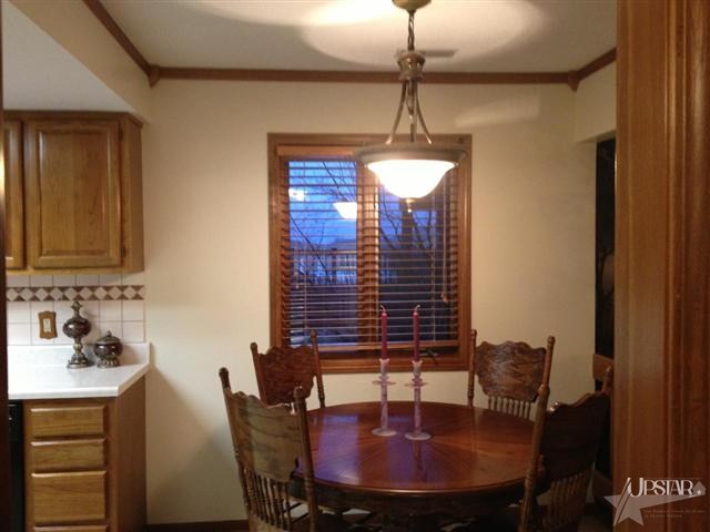 14028 Johnson Road Fort Wayne, IN 46818 - Photo 8 of 30