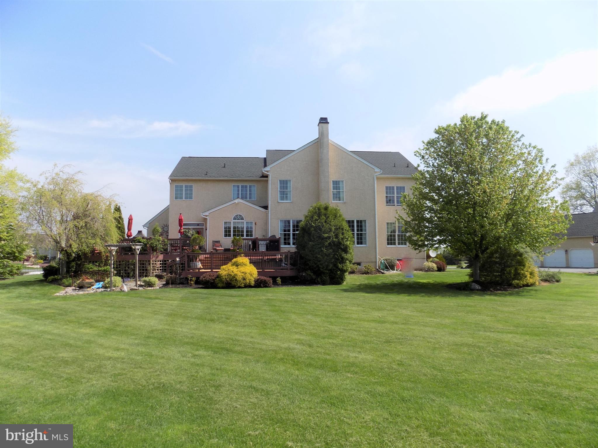 581 Rockbridge Road Nazareth, PA 18064 - Photo 3 of 48