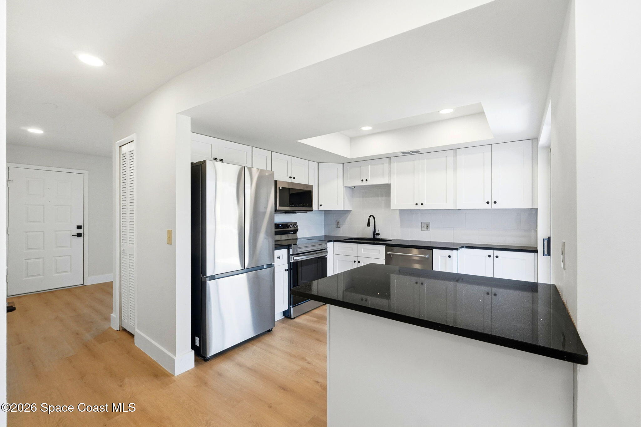 2519 Mill Run Boulevard Kissimmee, FL 34744 - Photo 13 of 36 Open to Living area