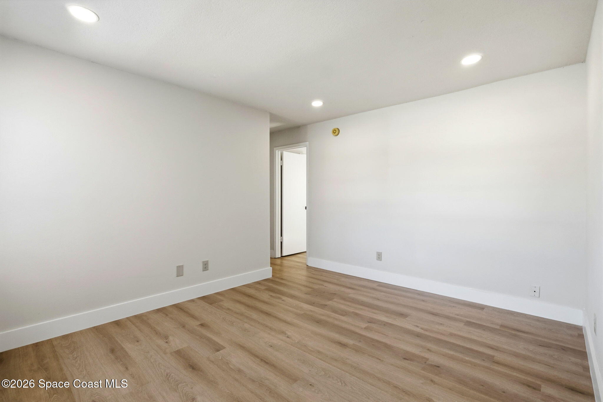 2519 Mill Run Boulevard Kissimmee, FL 34744 - Photo 36 of 36 New Flooring throughout