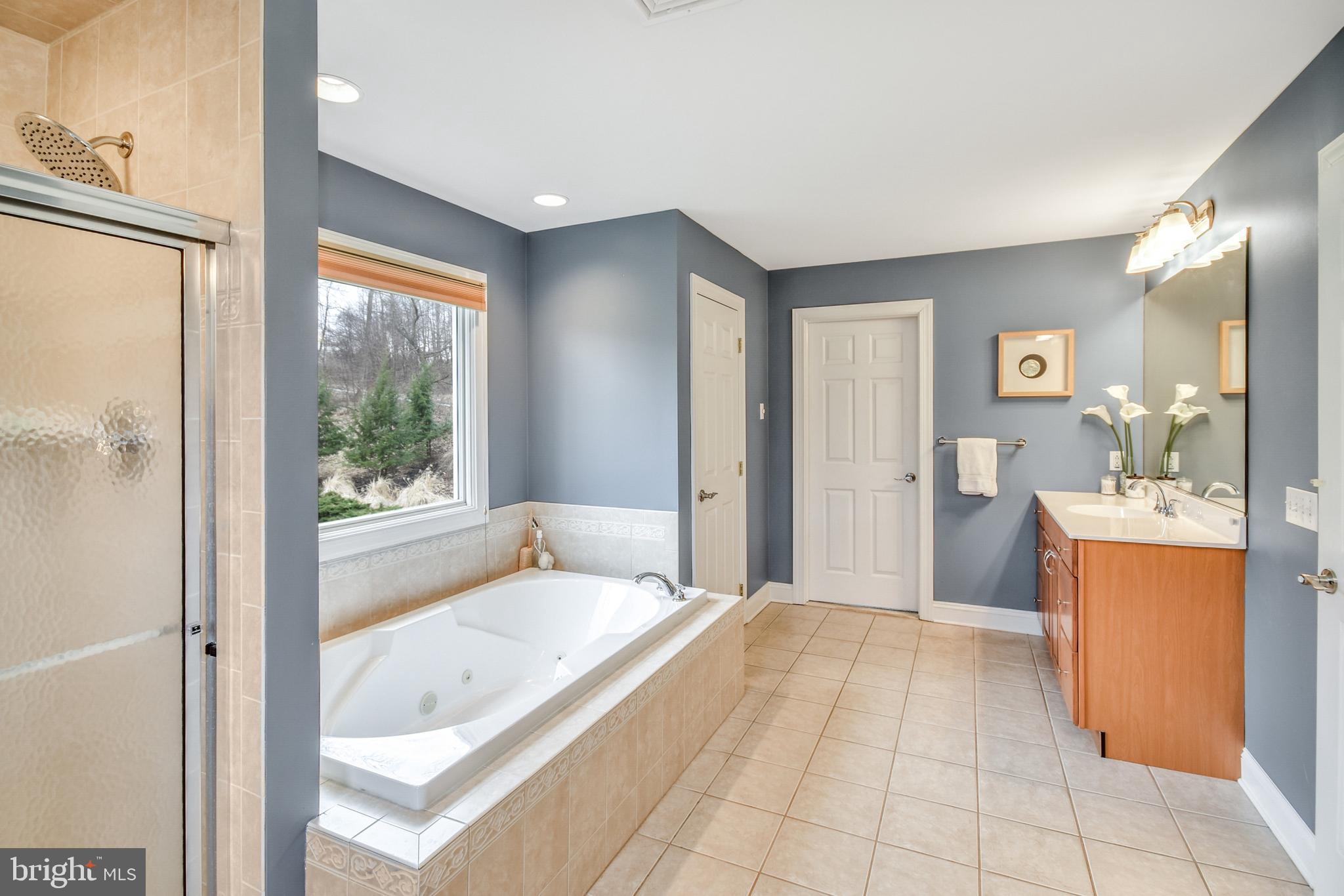 2752 Valley View Road Hellertown, PA 18055 - Photo 14 of 22