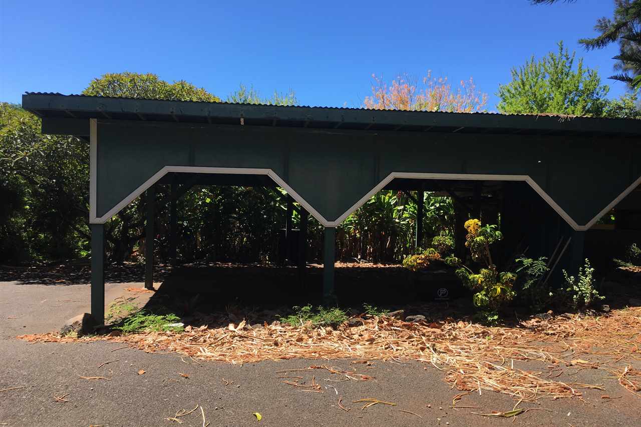 911 Kauhikoa Road Haiku, HI 96708 - Photo 28 of 30 a view of building with yard