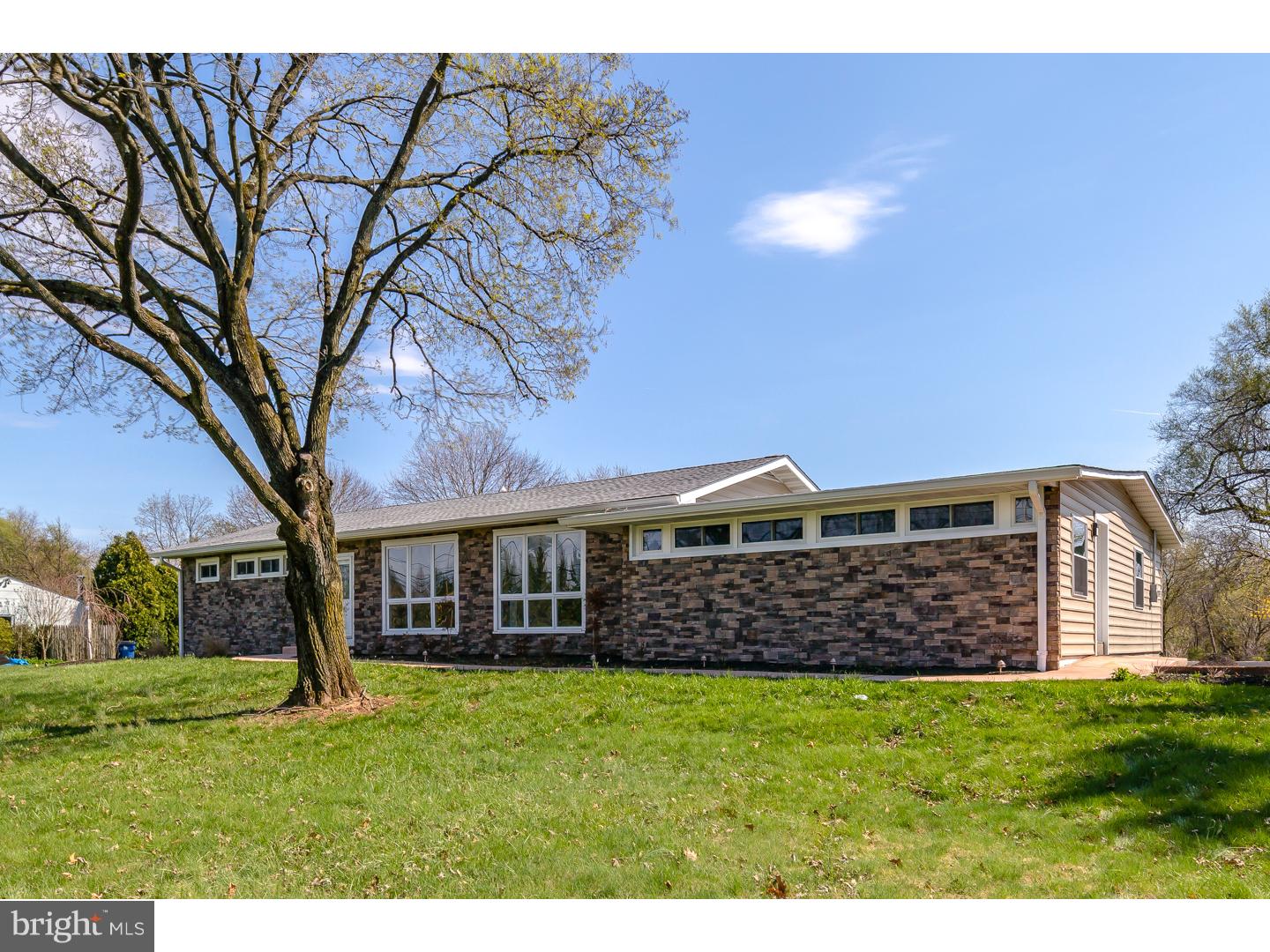 97 Pine Lane Newtown, PA 18940 - Photo 1 of 35