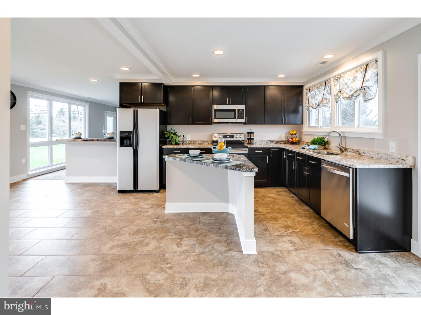 97 Pine Lane Newtown, PA 18940 - Photo 11 of 35