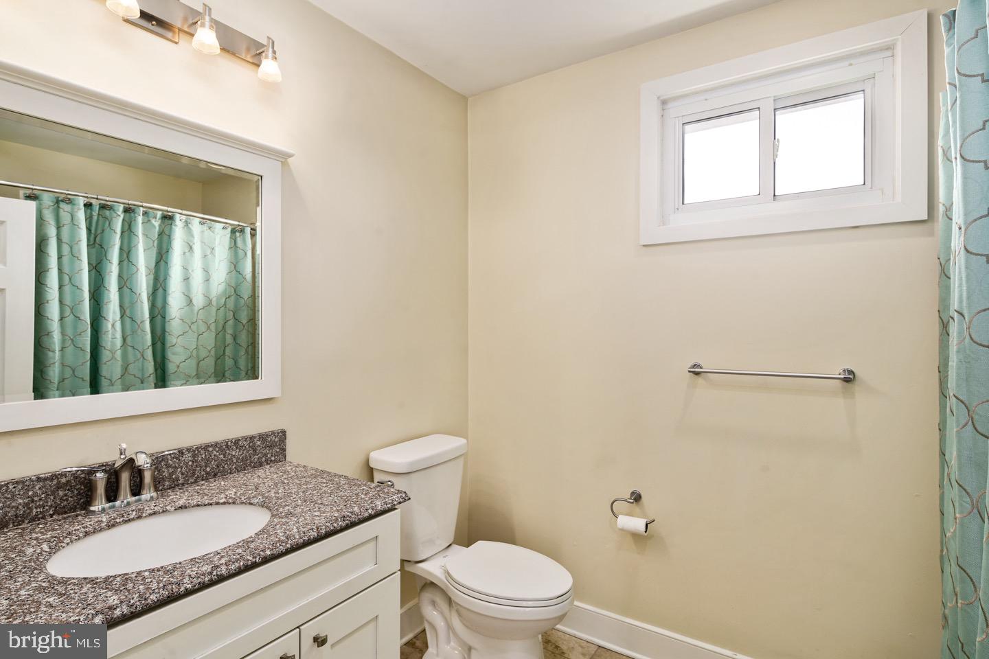 97 Pine Lane Newtown, PA 18940 - Photo 23 of 35