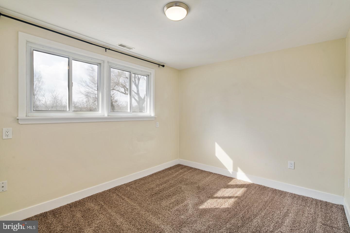 97 Pine Lane Newtown, PA 18940 - Photo 25 of 35