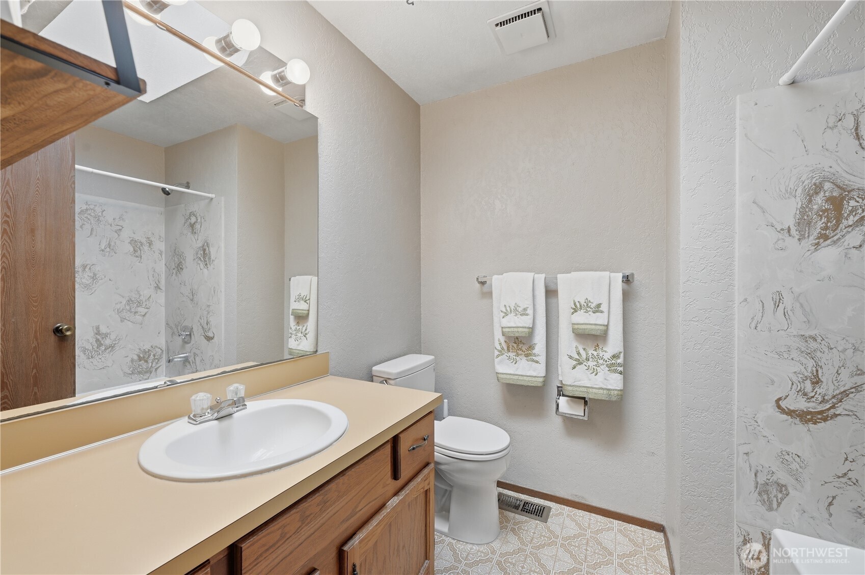 17507 29th Drive Southeast Bothell, WA 98012 - Photo 15 of 19