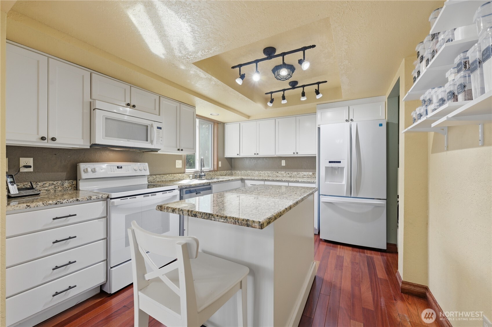 17507 29th Drive Southeast Bothell, WA 98012 - Photo 9 of 19