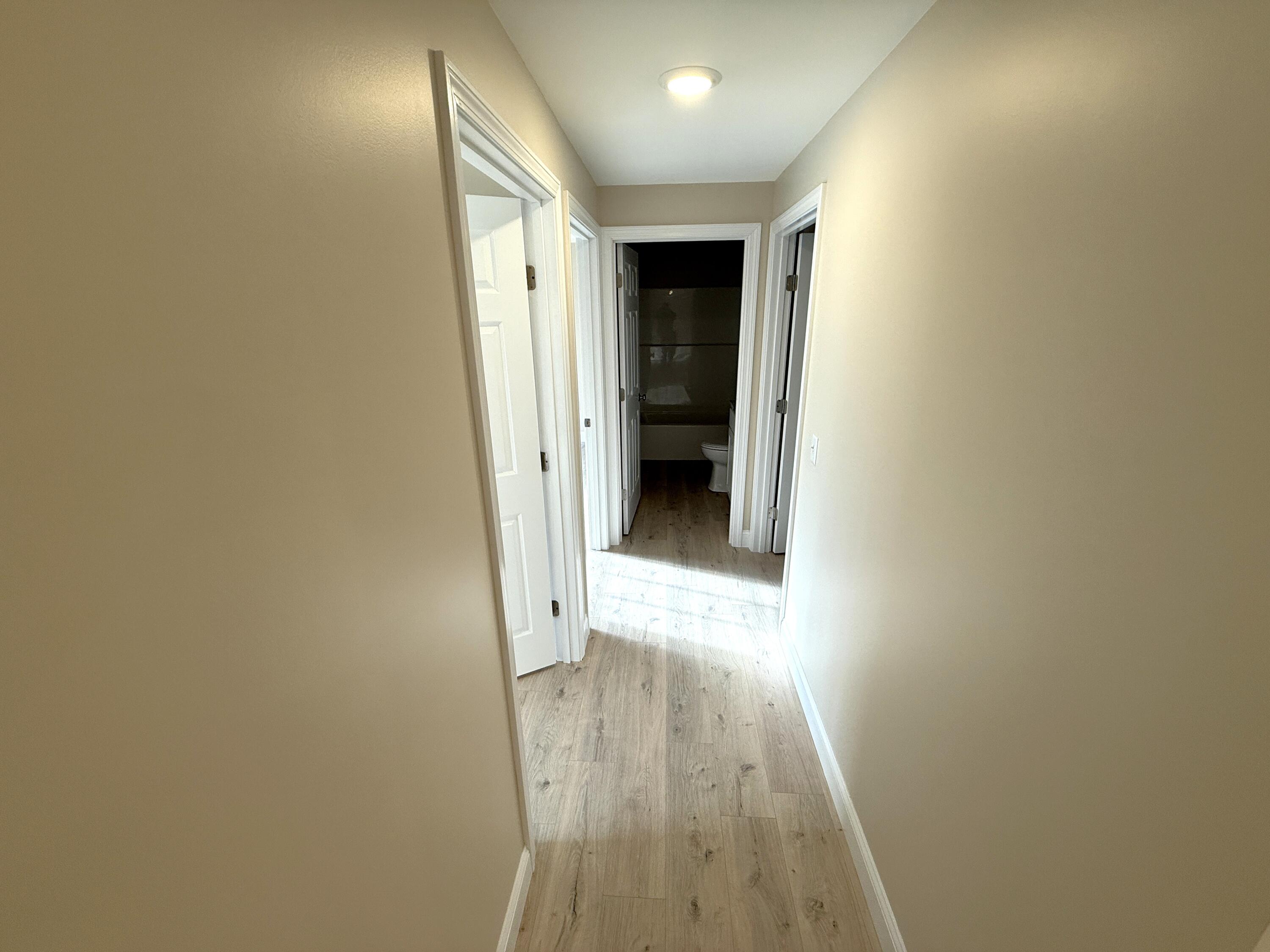 70 Beck Drive Palermo, ME 04354 - Photo 11 of 22 Hallway