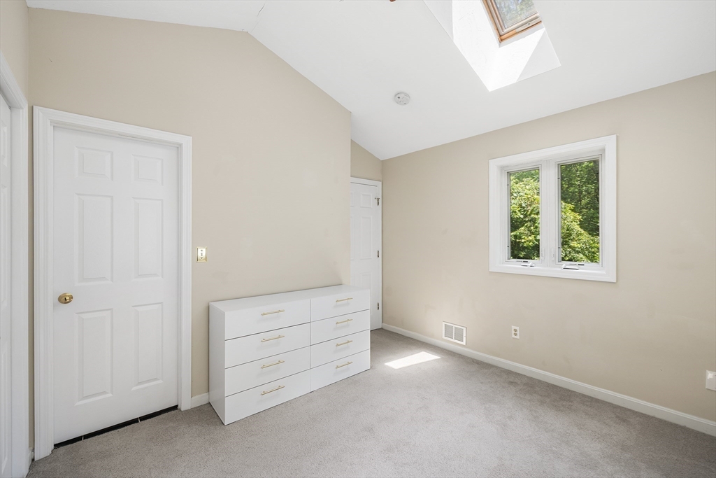 11 Yale Road Hopkinton, MA 01748 - Photo 19 of 36 Gallery Image 19