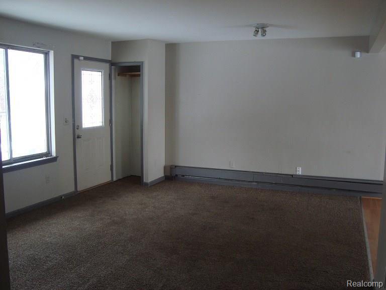20795 Doepfer Road Warren, MI 48091 - Photo 2 of 13 Living Room 2.jpg