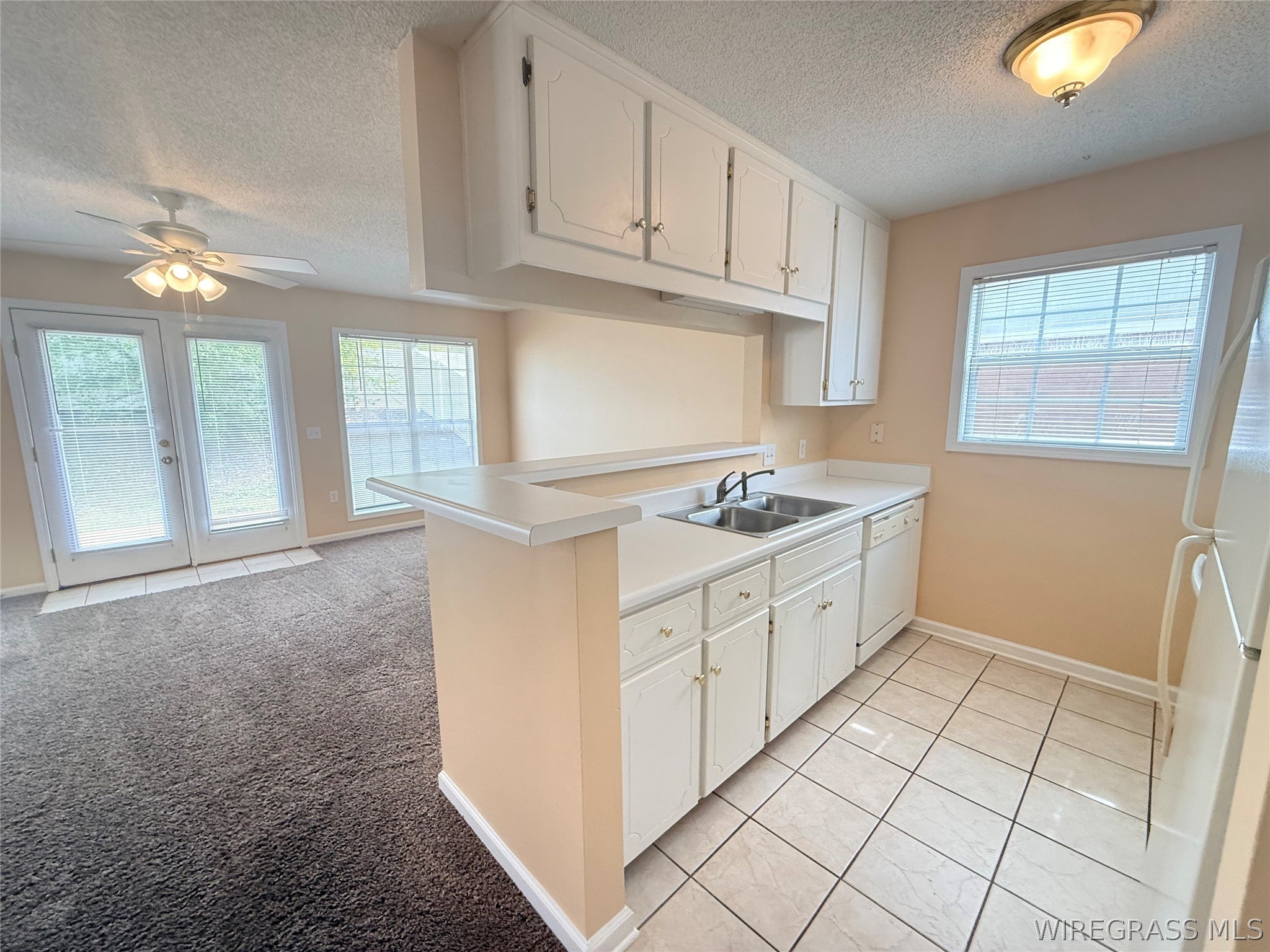 135 South Spring View Drive Enterprise, AL 36330 - Photo 3 of 18 Gallery Image 3