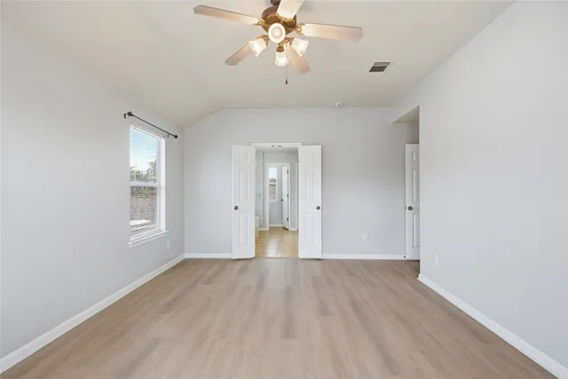 $2,395 | 4410 Meadowside Lane, Round Rock, TX 78665