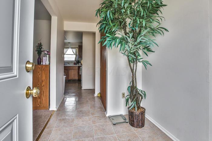 3533 Cadell Road Columbus, OH 43232 - Photo 3 of 14 Gallery Image 3