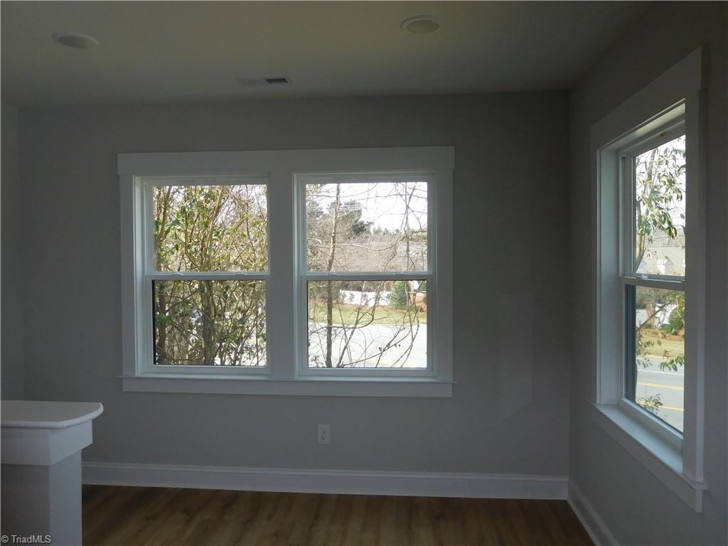 4210 Country Club Road Winston-Salem, NC 27104 - Photo 31 of 41 PLENTY OF NATURAL LIGHT THROUGHOUT HOME.