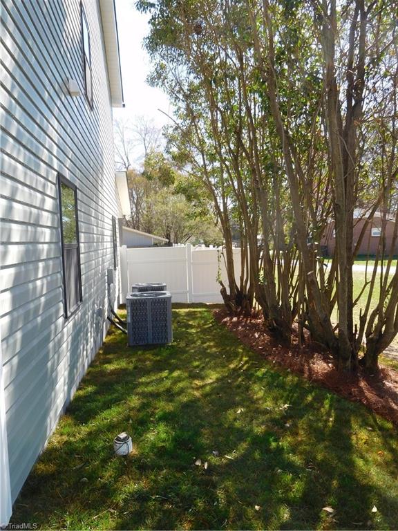 4210 Country Club Road Winston-Salem, NC 27104 - Photo 34 of 41 Side View.