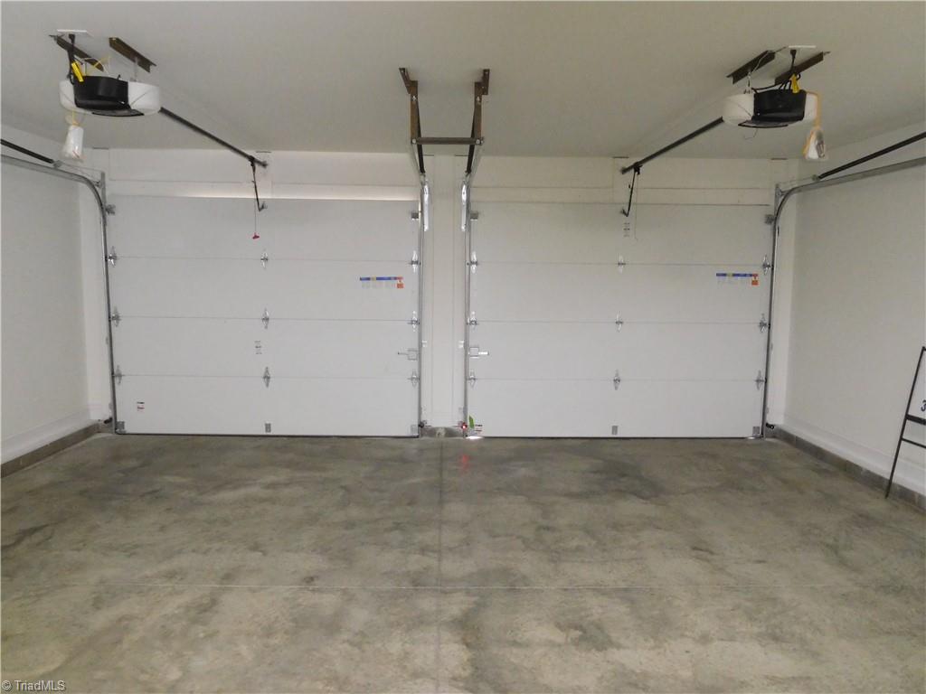 4210 Country Club Road Winston-Salem, NC 27104 - Photo 40 of 41 DOUBLE CAR GARAGE.