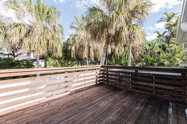 a view of outdoor space with lots of trees