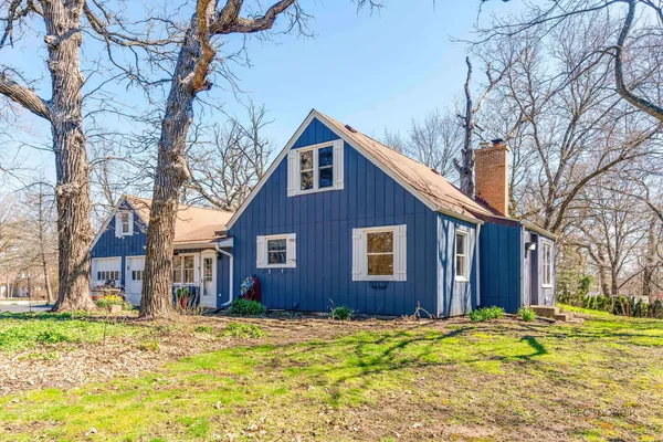 $560,000 | 21075 West Oak Knoll Court, Kildeer, IL 60047
