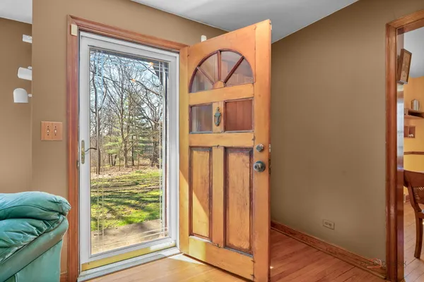 $560,000 | 21075 West Oak Knoll Court, Kildeer, IL 60047