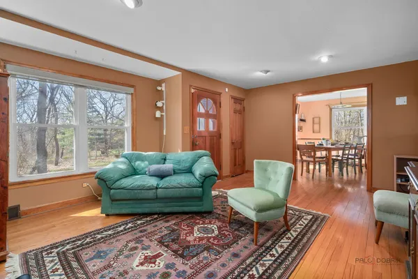 $560,000 | 21075 West Oak Knoll Court, Kildeer, IL 60047