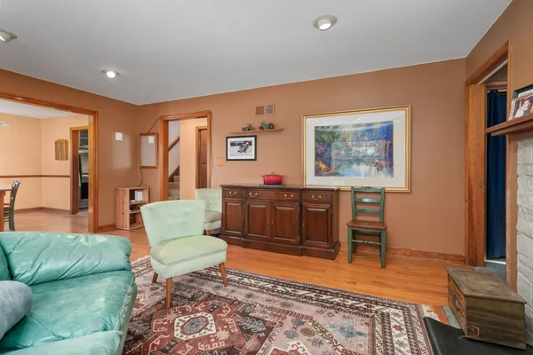 $560,000 | 21075 West Oak Knoll Court, Kildeer, IL 60047