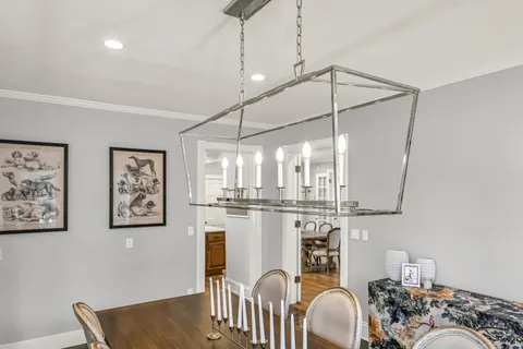 $1,395,000 | 806 East Beaumont Avenue, Whitefish Bay, WI 53217