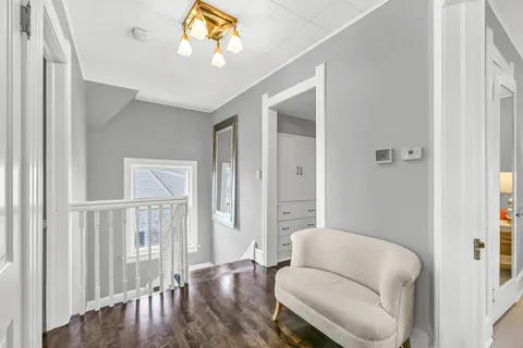 $1,395,000 | 806 East Beaumont Avenue, Whitefish Bay, WI 53217