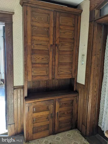 a view of walk in closet