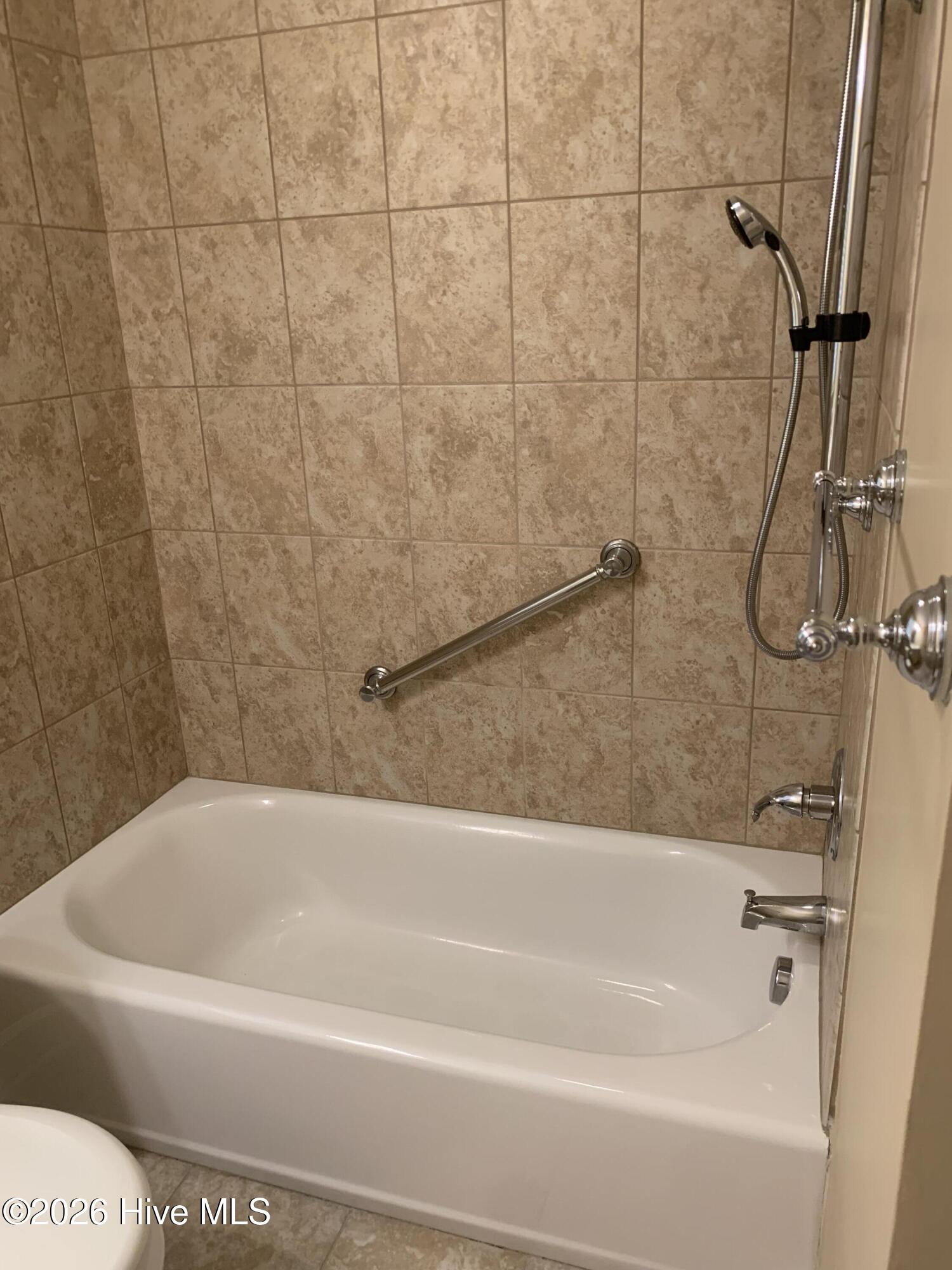 1129 Strawbush Road Rocky Mount, NC 27804 - Photo 18 of 28 Hall bath