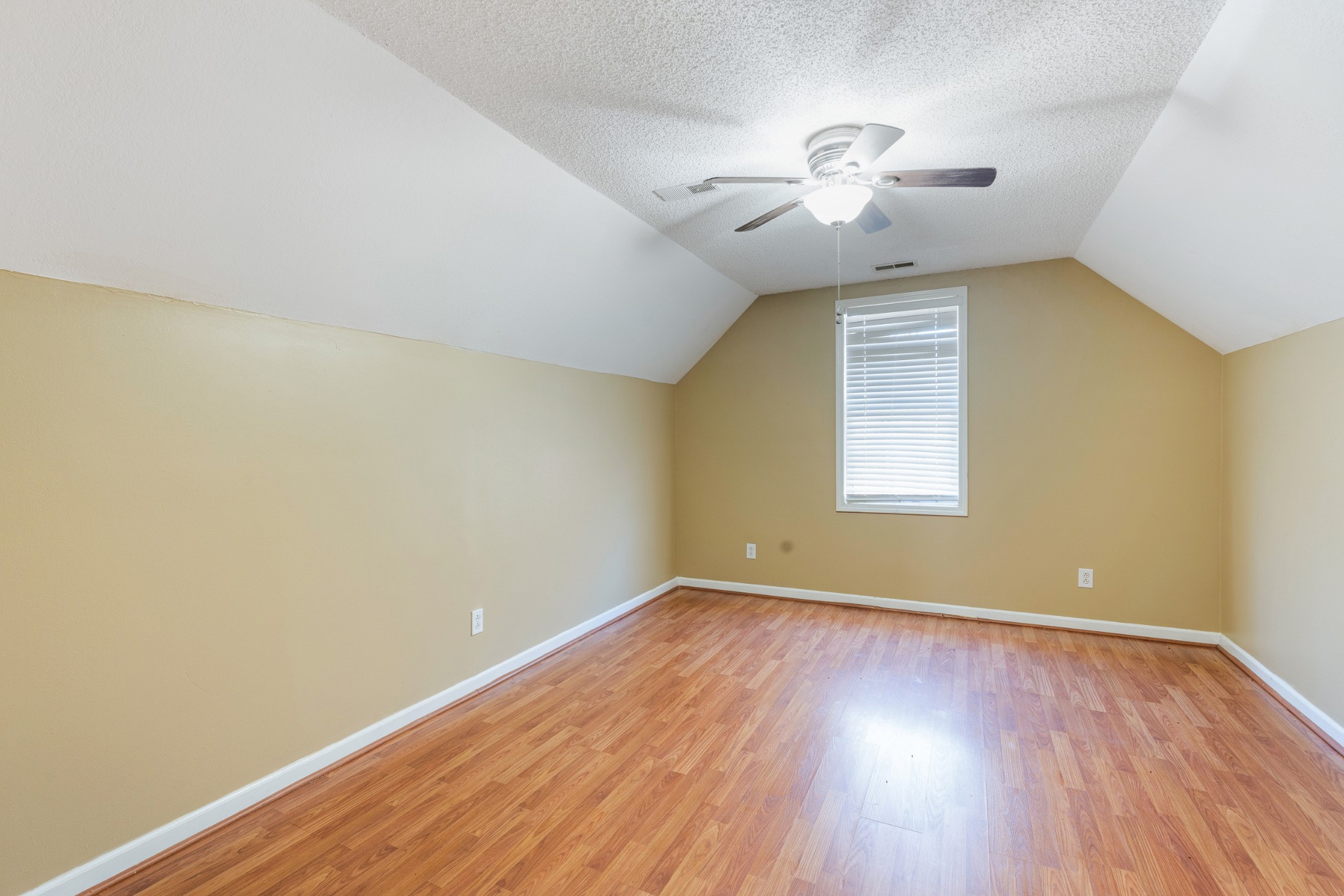 3101 Darnell Road Woodlawn, TN 37191 - Photo 26 of 31 Gallery Image 26