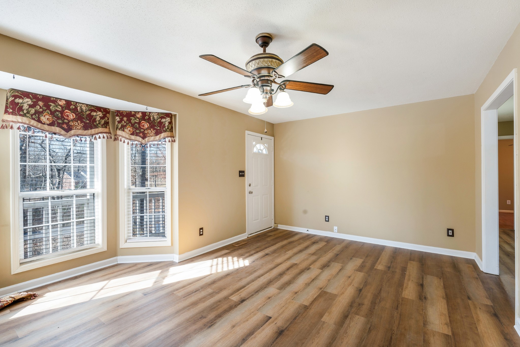 3101 Darnell Road Woodlawn, TN 37191 - Photo 5 of 31 Gallery Image 5